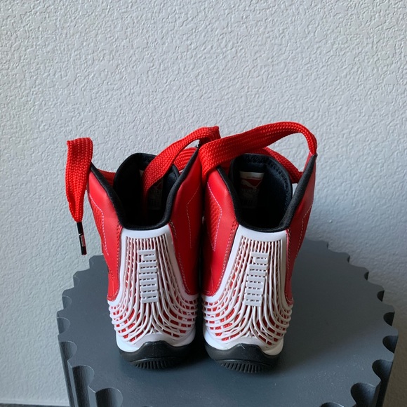 $60🔥Ferrari for Puma shoes size 6.5 or 40 - Picture 3 of 7